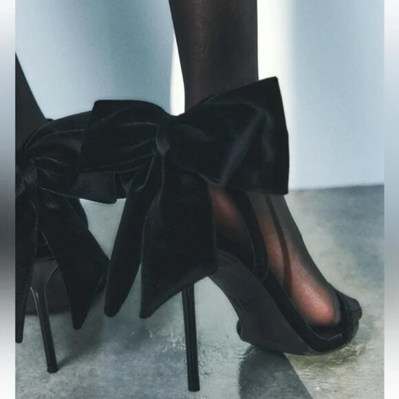 ZARA HEELED SANDALS WITH MAXI BOW - Picture 2 of 6